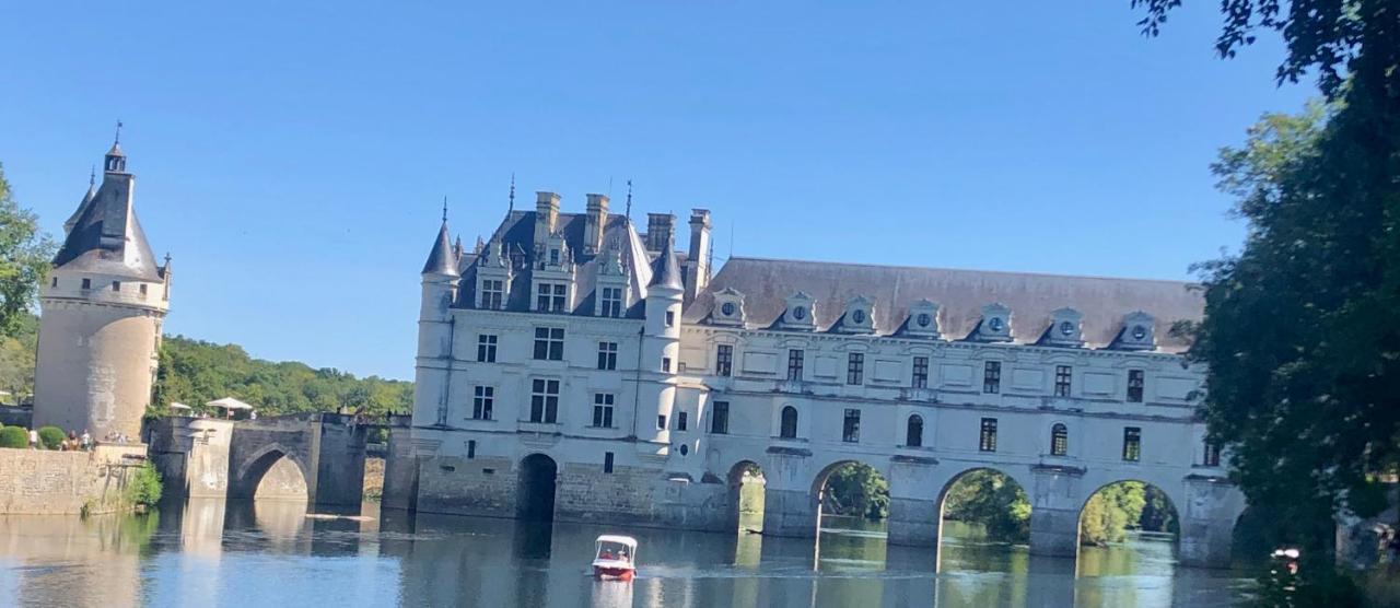 Hotel Le Hameau Du Moulin A Vent Saint-Avertin Exterior foto